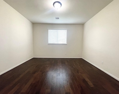 5366 Blue Mountain Lane - Photo Thumbnail 25