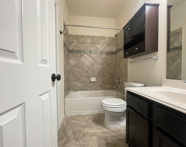 5366 Blue Mountain Lane - Photo Thumbnail 31