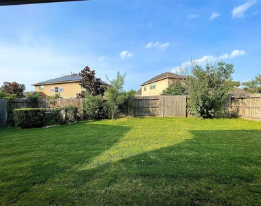 5366 Blue Mountain Lane - Photo Thumbnail 38
