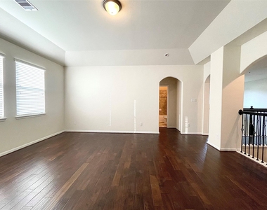 5366 Blue Mountain Lane - Photo Thumbnail 29