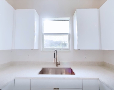 6108 Stratton Road - Photo Thumbnail 10