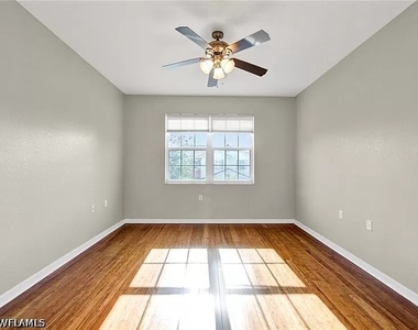 4400 Lazio Way - Photo Thumbnail 21