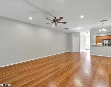 4400 Lazio Way - Photo Thumbnail 14