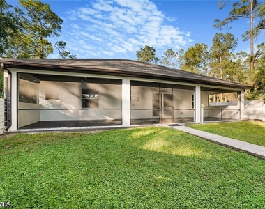 3332 6th Avenue Se - Photo Thumbnail 1