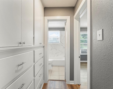 3420 Michigan Street Street - Photo Thumbnail 4