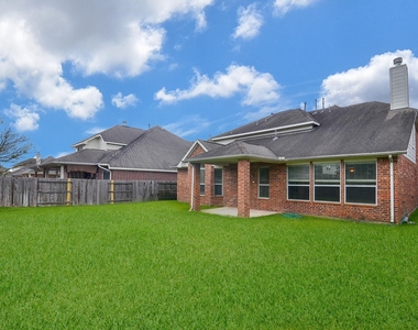 5218 Lacey Oak Meadow - Photo Thumbnail 40