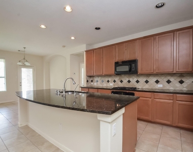 5218 Lacey Oak Meadow - Photo Thumbnail 14