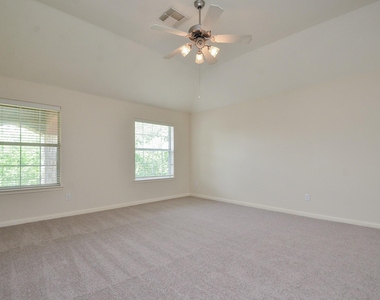5218 Lacey Oak Meadow - Photo Thumbnail 26