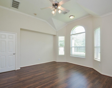 5218 Lacey Oak Meadow - Photo Thumbnail 19