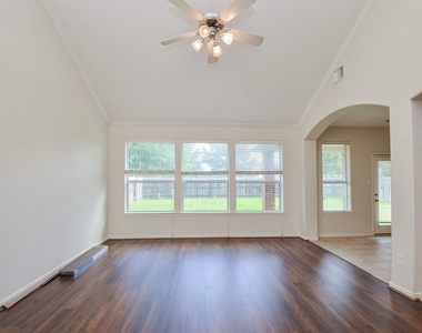 5218 Lacey Oak Meadow - Photo Thumbnail 10