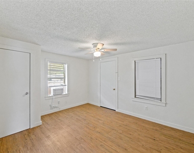 6201 Park Avenue - Photo Thumbnail 5