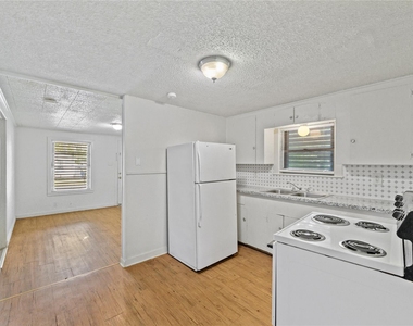 6201 Park Avenue - Photo Thumbnail 3