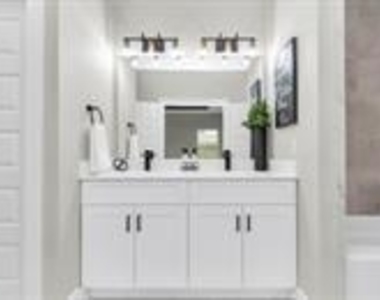 309 Gans Street - Photo Thumbnail 1