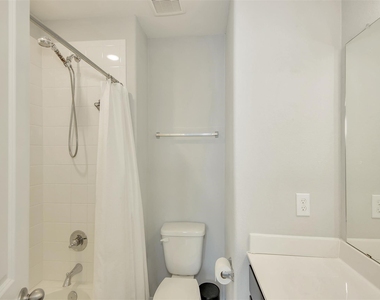 4506 Painted Bunting Lane - Photo Thumbnail 31