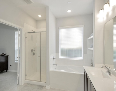 4506 Painted Bunting Lane - Photo Thumbnail 23