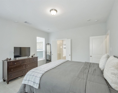 4506 Painted Bunting Lane - Photo Thumbnail 25