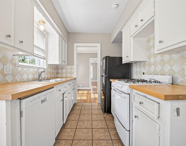 1210 Shearn Street - Photo Thumbnail 16