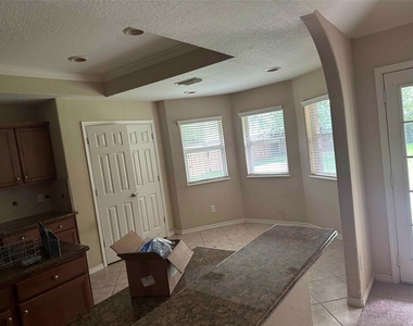 1104 Hidden Oaks Street - Photo Thumbnail 9