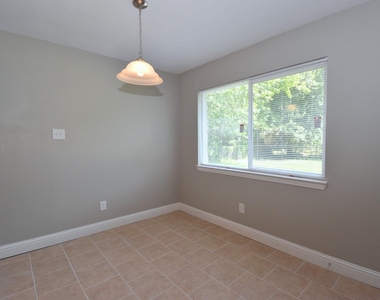 3615 Willie Way - Photo Thumbnail 7