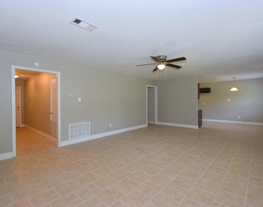 3615 Willie Way - Photo Thumbnail 4