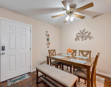 2121 Fountain View Drive - Photo Thumbnail 1