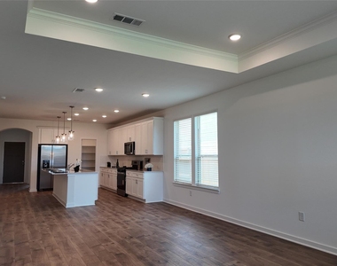15645 Wandering Maple Way - Photo Thumbnail 7
