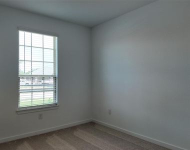 15645 Wandering Maple Way - Photo Thumbnail 2
