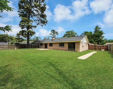 7427 Willow Oak Drive - Photo Thumbnail 35