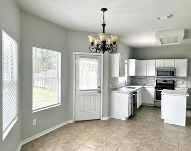 15410 Fir Woods Lane - Photo Thumbnail 7