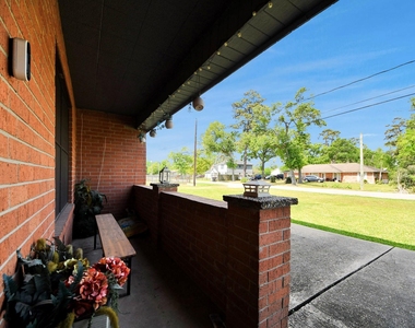 17018 Water Oak Drive - Photo Thumbnail 49