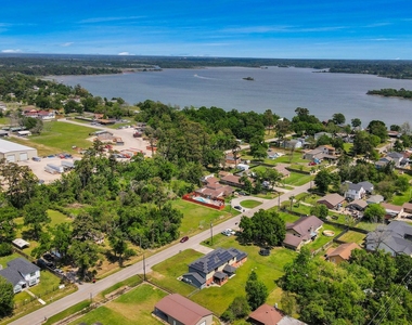 17018 Water Oak Drive - Photo Thumbnail 46