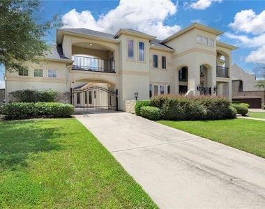 25207 Springwood Lake Drive - Photo Thumbnail 2