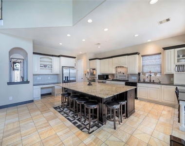 25207 Springwood Lake Drive - Photo Thumbnail 18