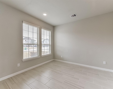 8622 Marble Terrace Court - Photo Thumbnail 11