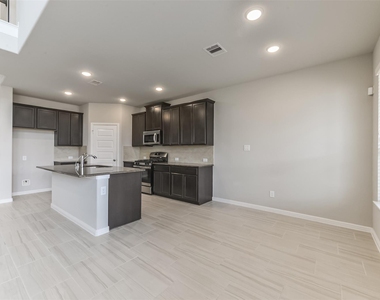 8622 Marble Terrace Court - Photo Thumbnail 7