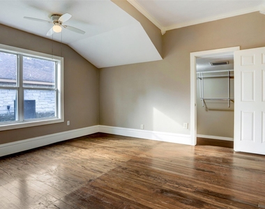 1207 N Meyer Street - Photo Thumbnail 11