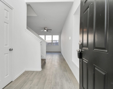16850 Brooktondale Court - Photo Thumbnail 10