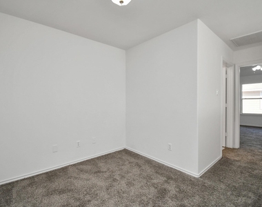 16850 Brooktondale Court - Photo Thumbnail 19