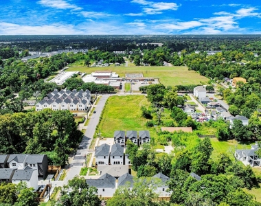 860 Rachel Street - Photo Thumbnail 42