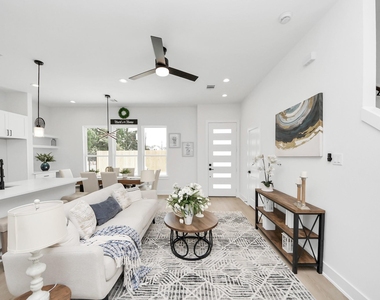 860 Rachel Street - Photo Thumbnail 15