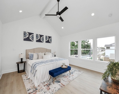860 Rachel Street - Photo Thumbnail 28