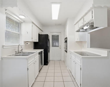 10114 Belfast Road - Photo Thumbnail 9