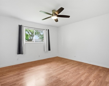 10114 Belfast Road - Photo Thumbnail 14