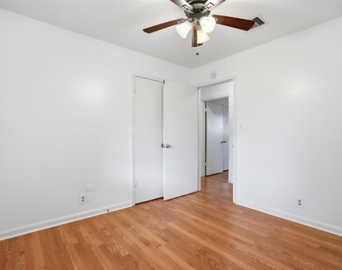 10114 Belfast Road - Photo Thumbnail 13