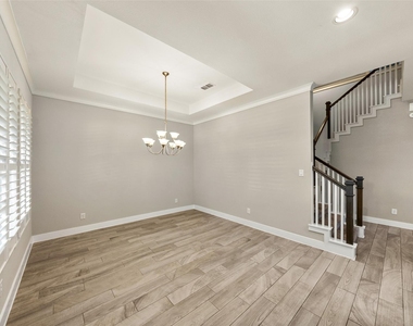 16815 Osprey Bend Drive - Photo Thumbnail 2