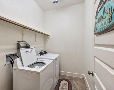 16815 Osprey Bend Drive - Photo Thumbnail 20