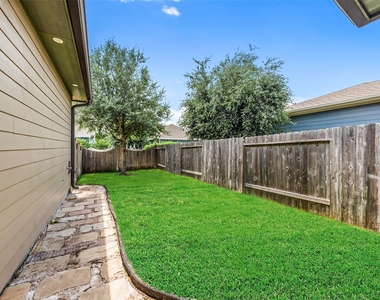 16815 Osprey Bend Drive - Photo Thumbnail 28