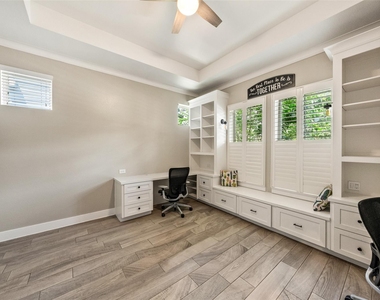 16815 Osprey Bend Drive - Photo Thumbnail 21