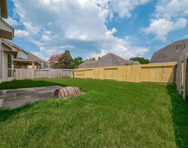 16010 Juniper Shores Drive - Photo Thumbnail 27
