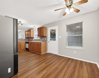 4115 Sand Ripple Lane - Photo Thumbnail 27